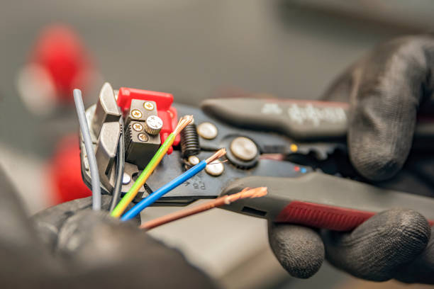 Best Local Electrician Companies  in Farley, KY